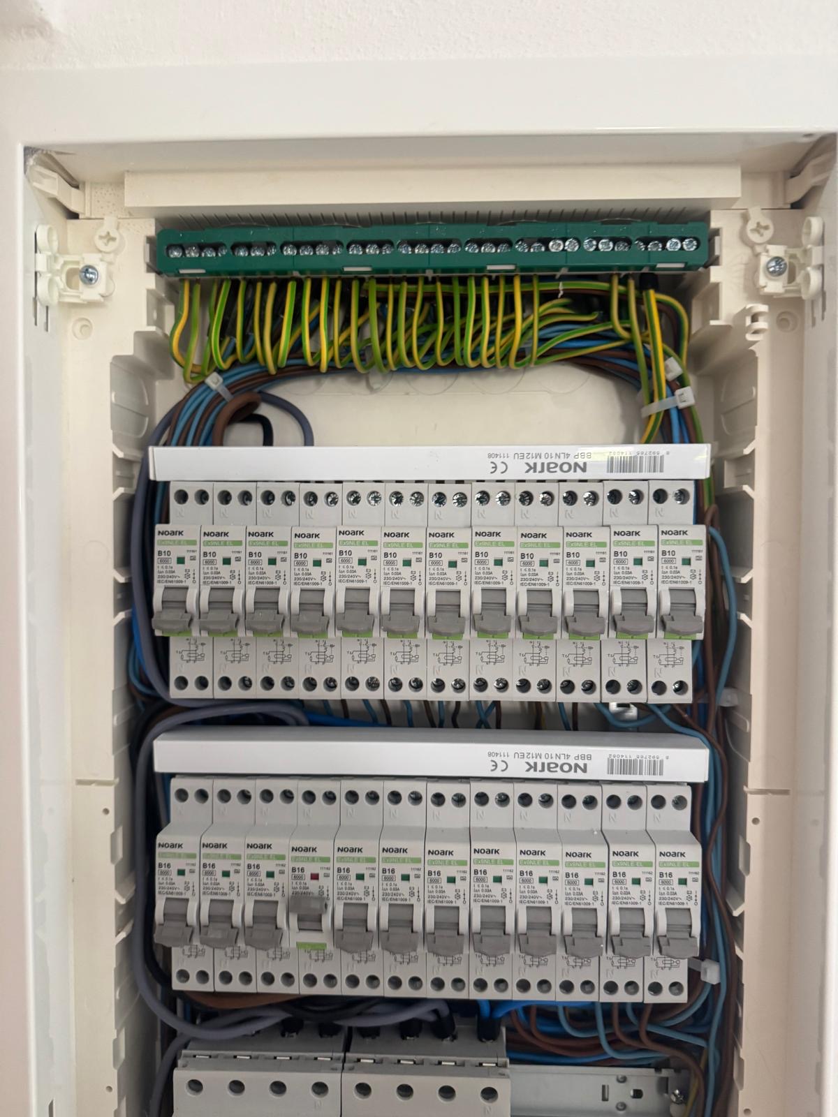 Bytový rozvaděč Noark — kompletní instalace – Ústí nad Labem – DL-Elektrotechnik s.r.o.